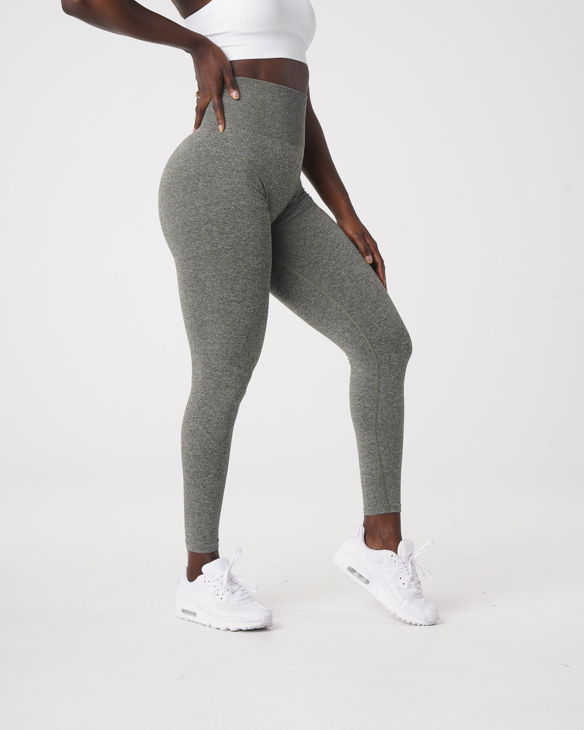 Women Khaki Green Scrunch Seamless Leggings | NVGTN