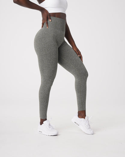Women Khaki Green Scrunch Seamless Leggings | NVGTN