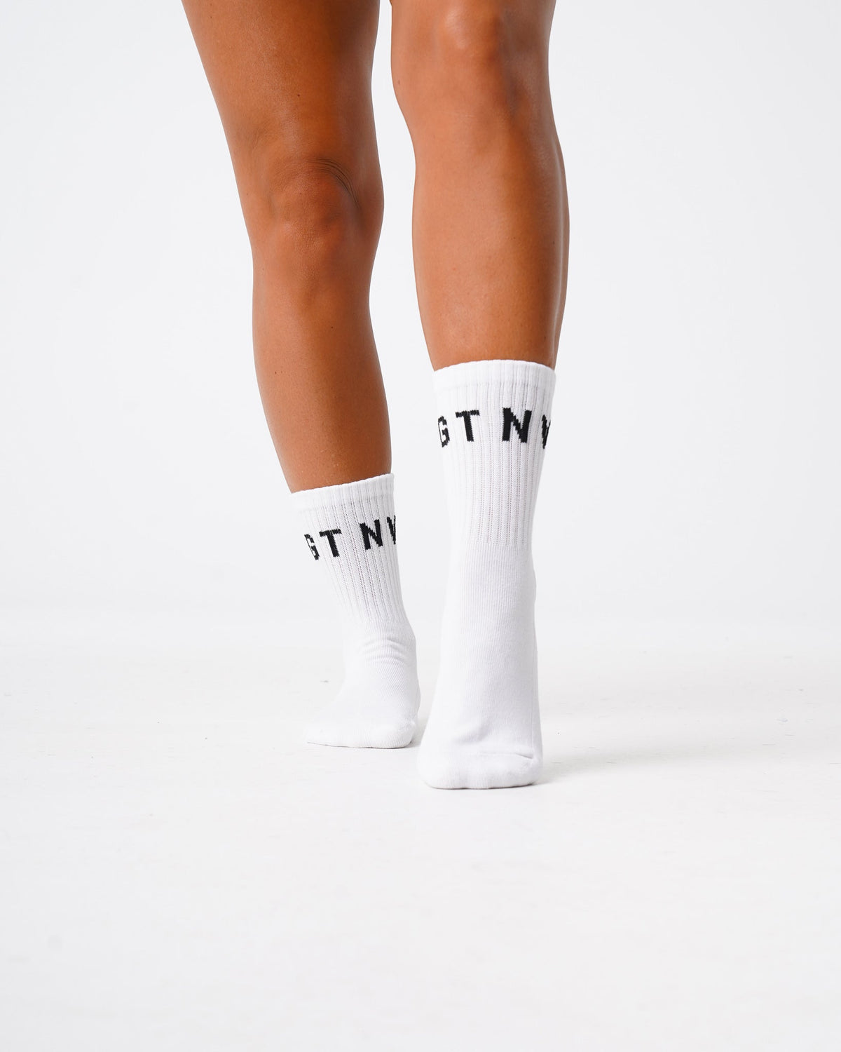 Women|Men White NVGTN Crew Socks | NVGTN