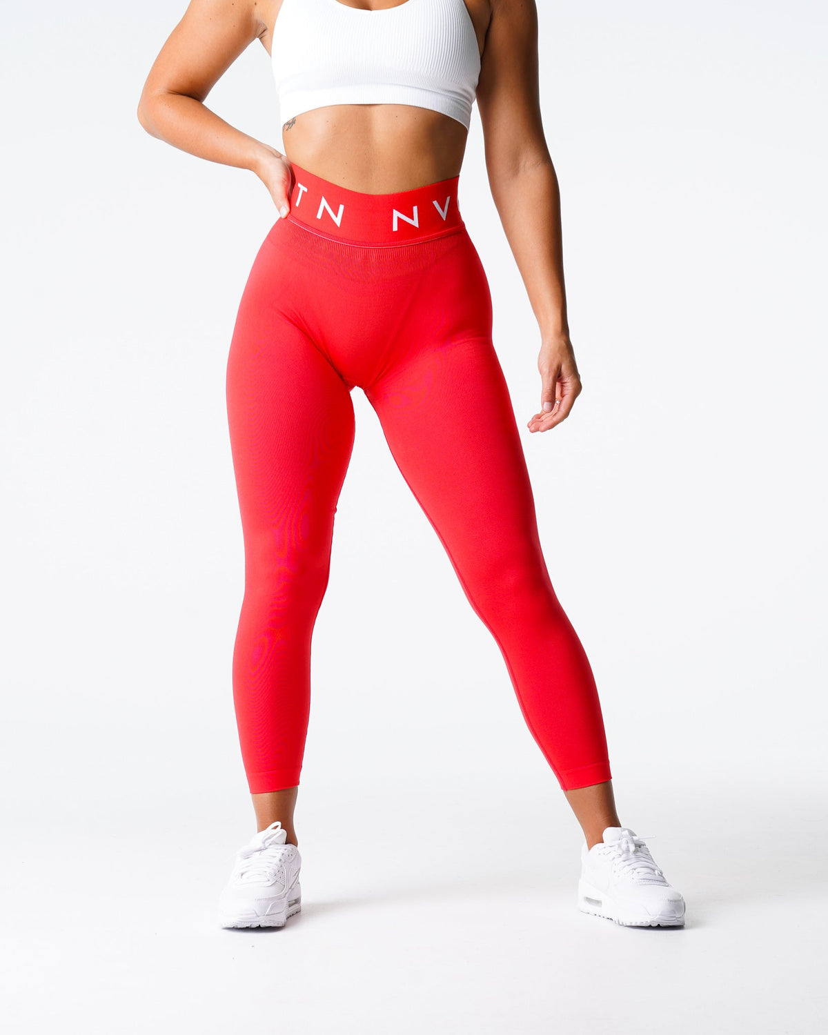 Women Scarlet Sport Seamless Leggings | NVGTN