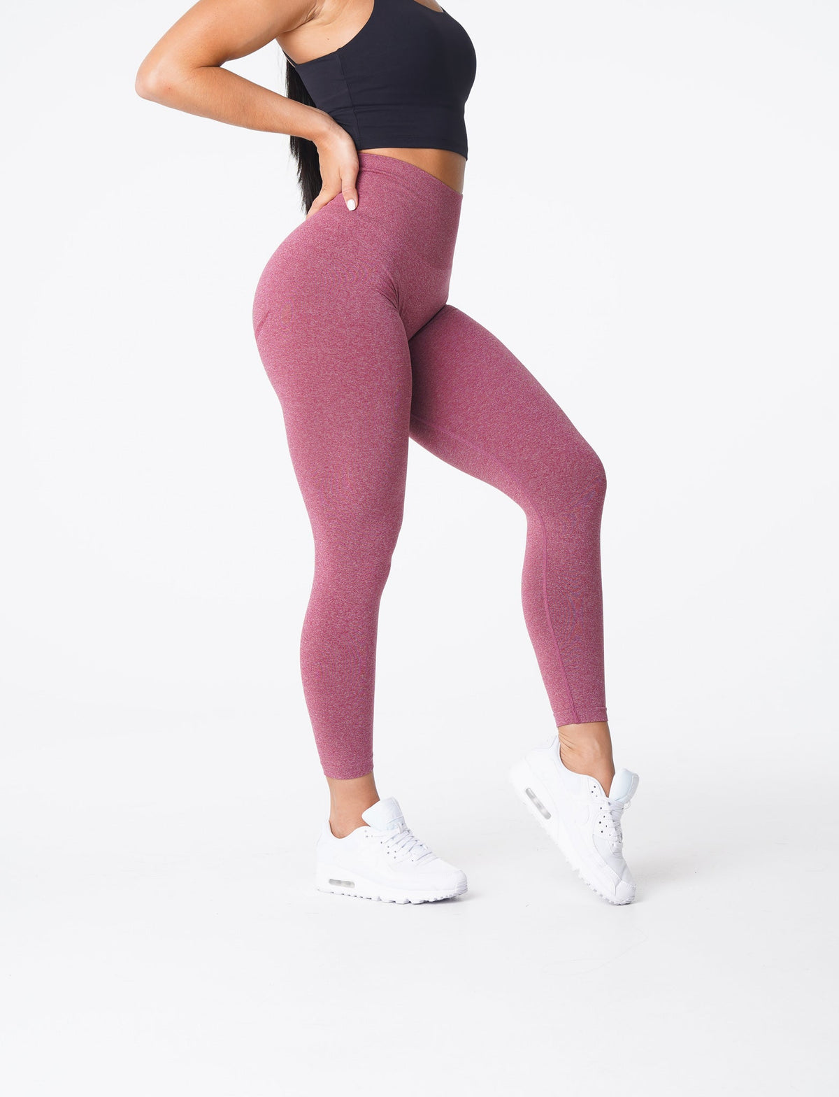 Women Maroon Curve Seamless Leggings | NVGTN