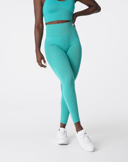 Women Turquoise Curve Seamless Leggings | NVGTN