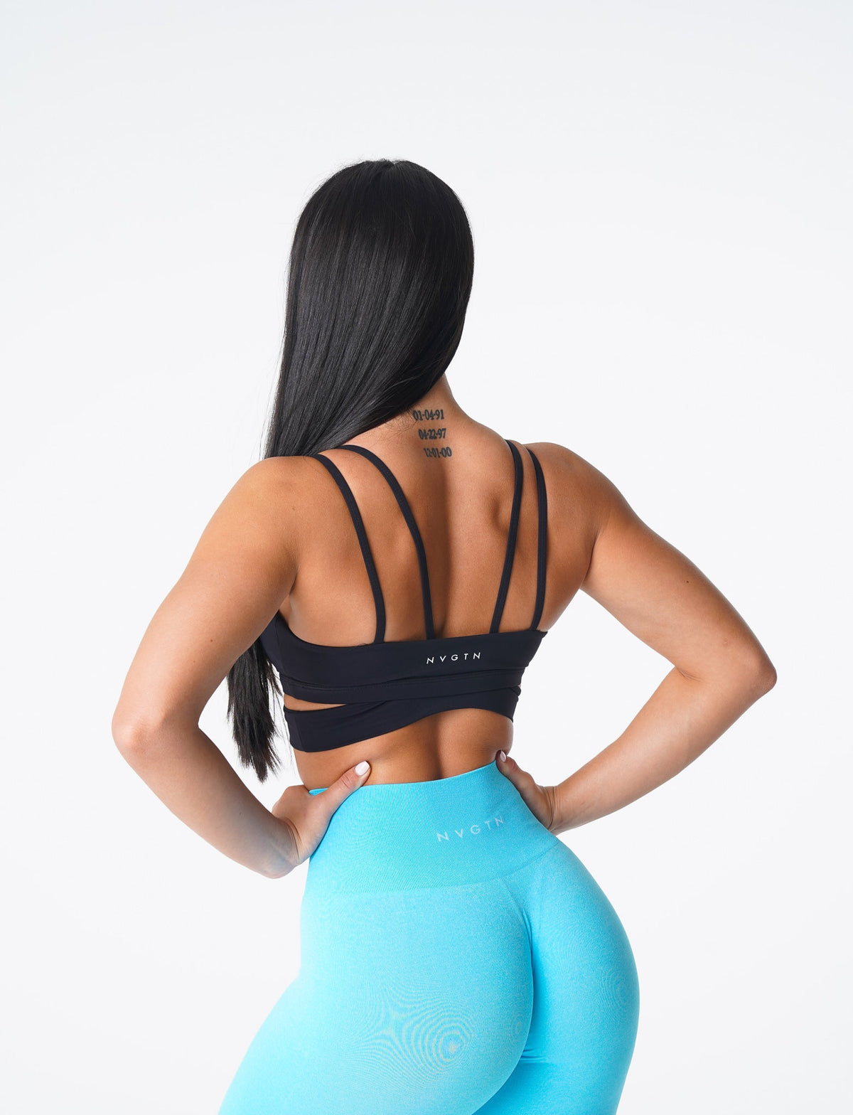 Women Black Revolve Bra | NVGTN