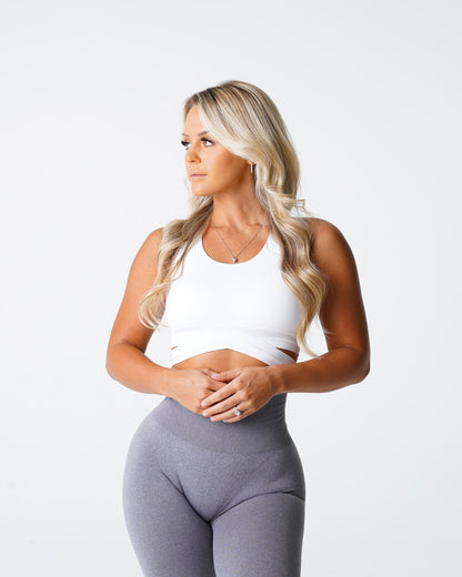 Women White Sculpt Seamless Bra Top | NVGTN