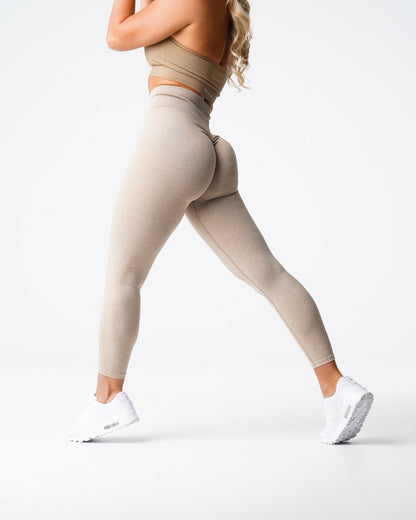 Women Beige Scrunch Seamless Leggings | NVGTN