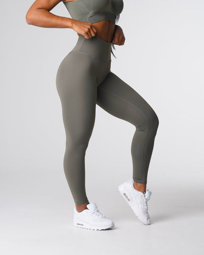 Women Khaki Green Signature 2.0 Leggings | NVGTN