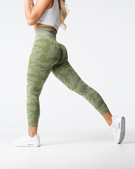 Women Meadow Camo Seamless Leggings | NVGTN