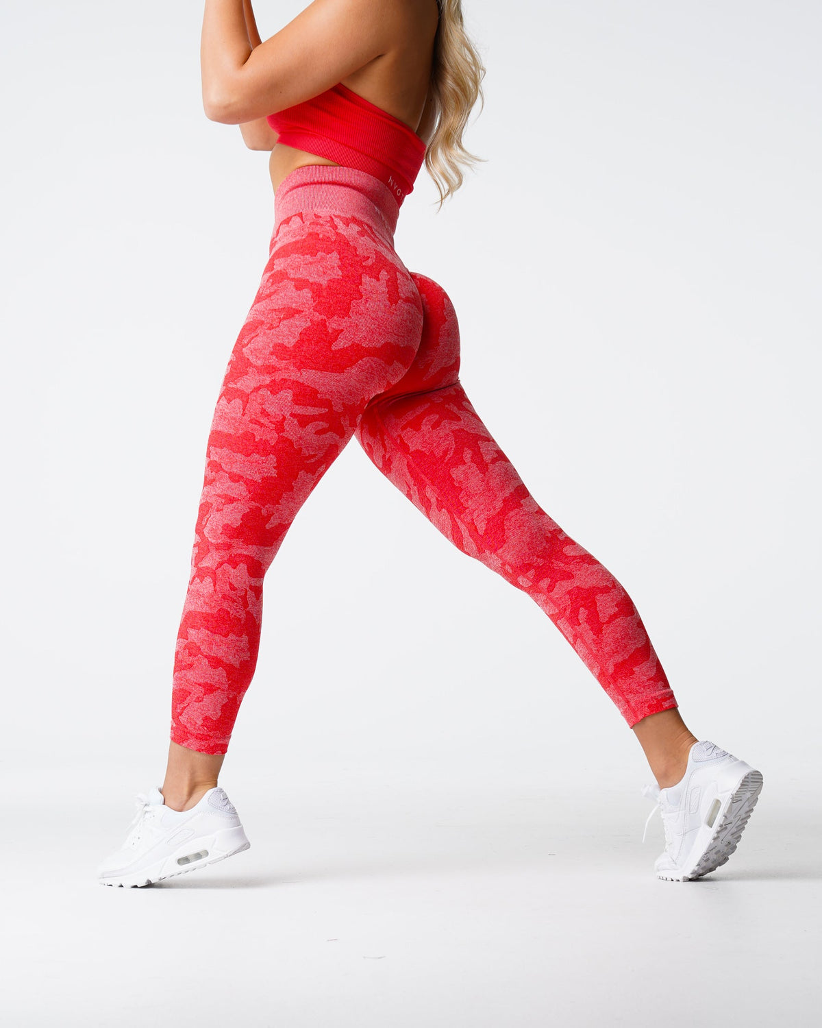 Women Candy Apple Camo Seamless Leggings | NVGTN
