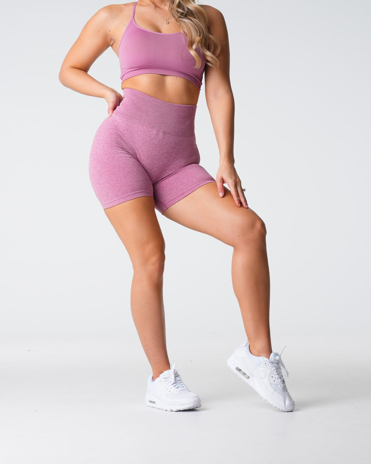 Women Pastel Pink Scrunch Seamless Shorts | NVGTN