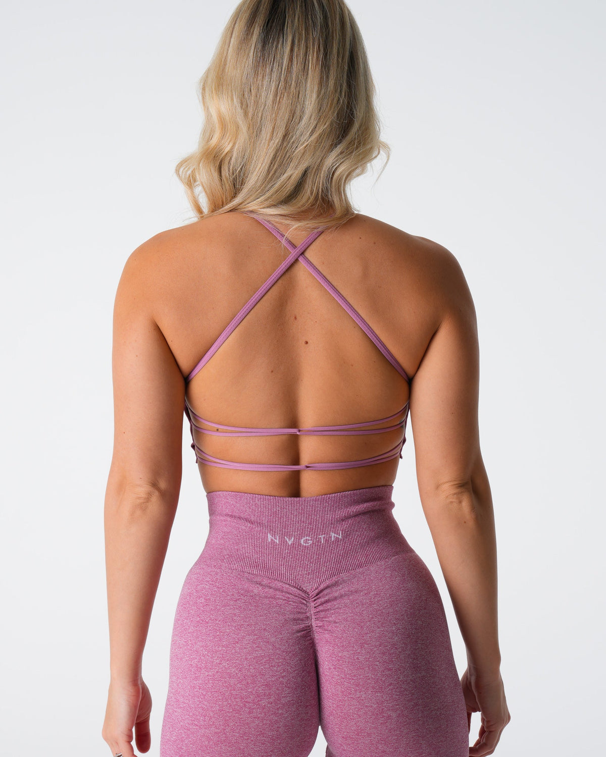 Women Pastel Pink Invincible Seamless Bra | NVGTN