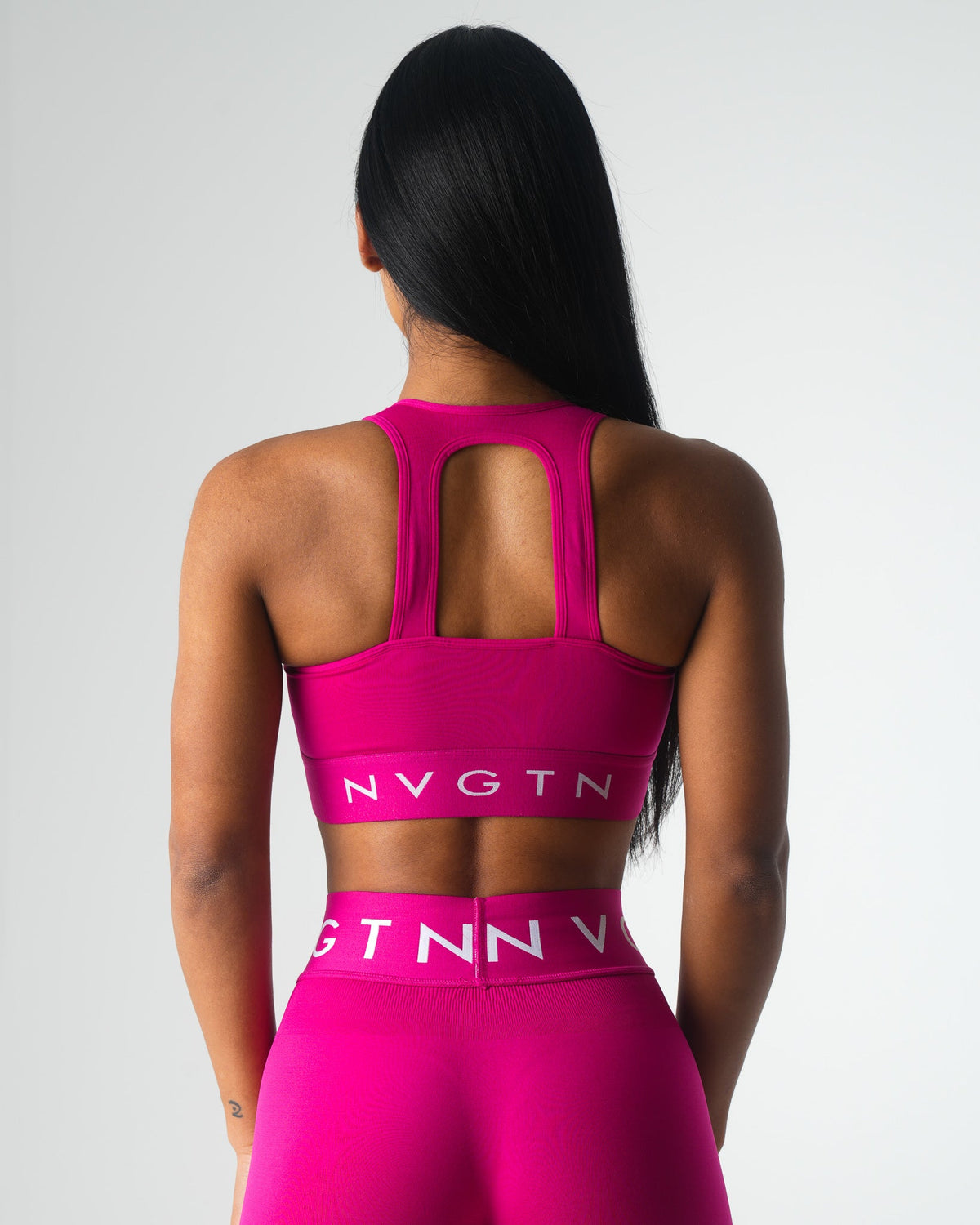 Women Cosmo Trilogy Sport Seamless Bra | NVGTN