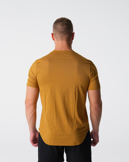 Men Bronze Pulse Fitted Tee | NVGTN