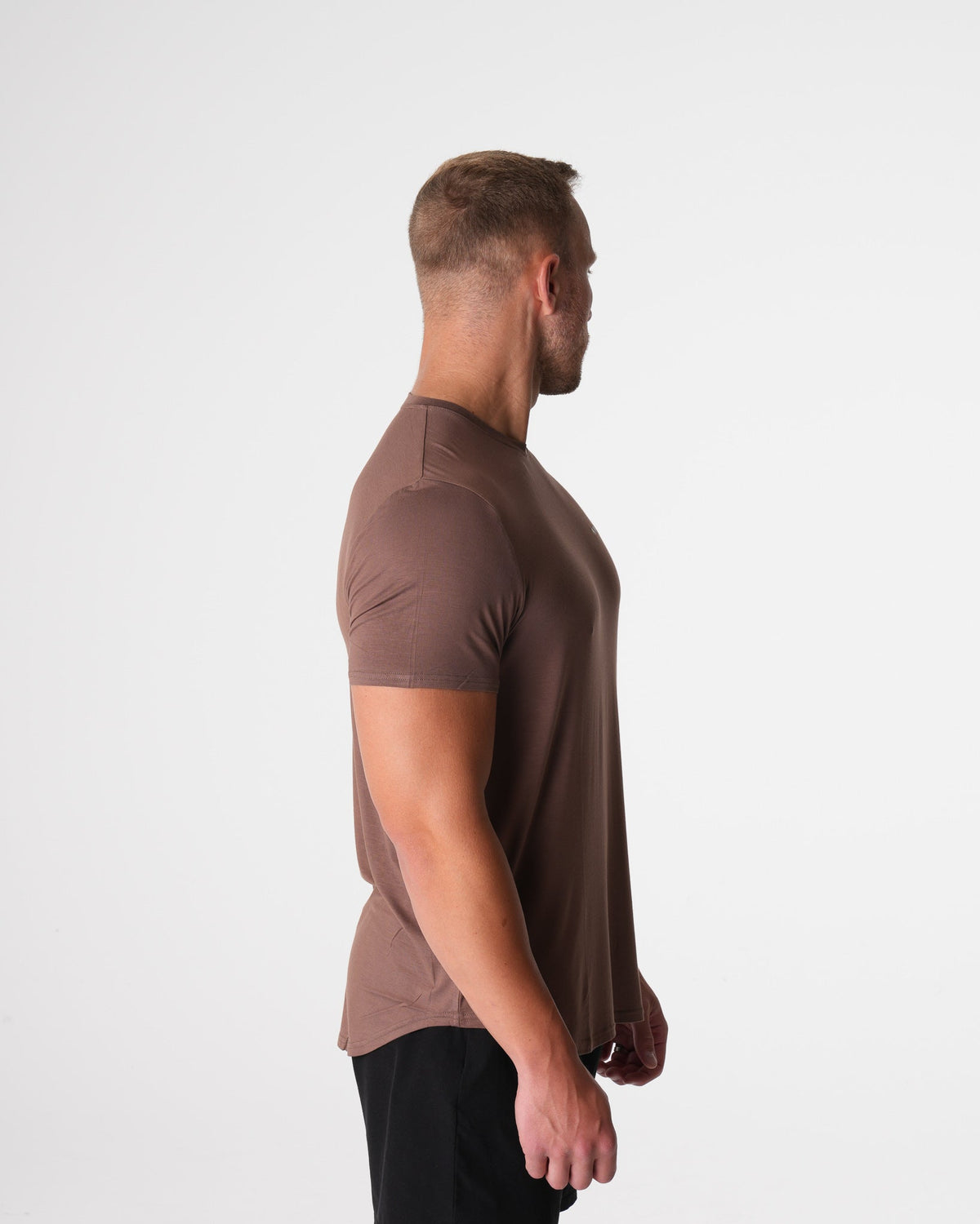 Men Mocha Tech Fitted Tee | NVGTN