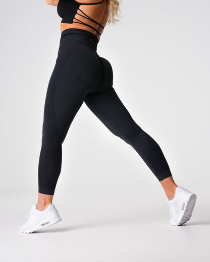 Women Black Contour 2.0 Seamless Leggings | NVGTN