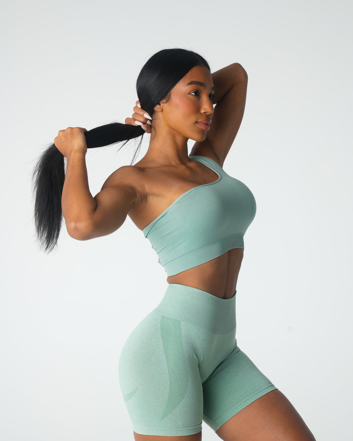 Women Sage Green Passion Seamless Bra | NVGTN