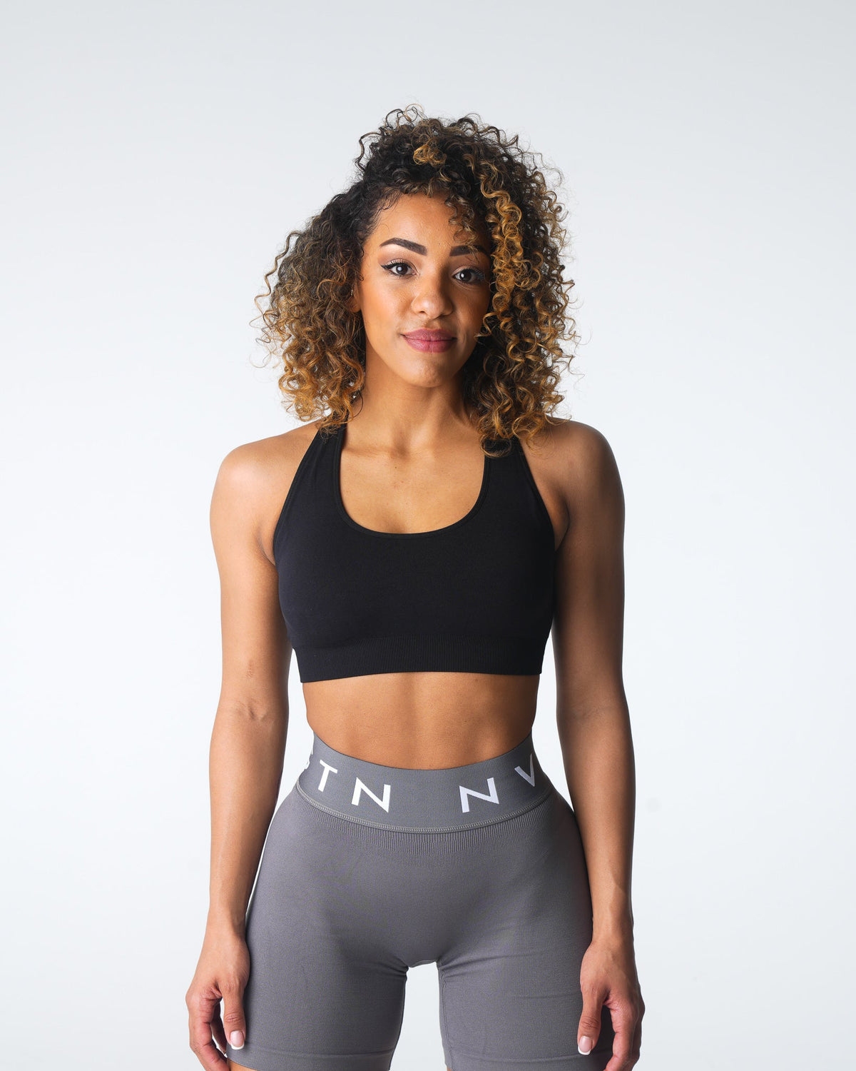 Women Black Inspire Seamless Bra | NVGTN