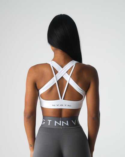 Women White Inspire Seamless Bra | NVGTN
