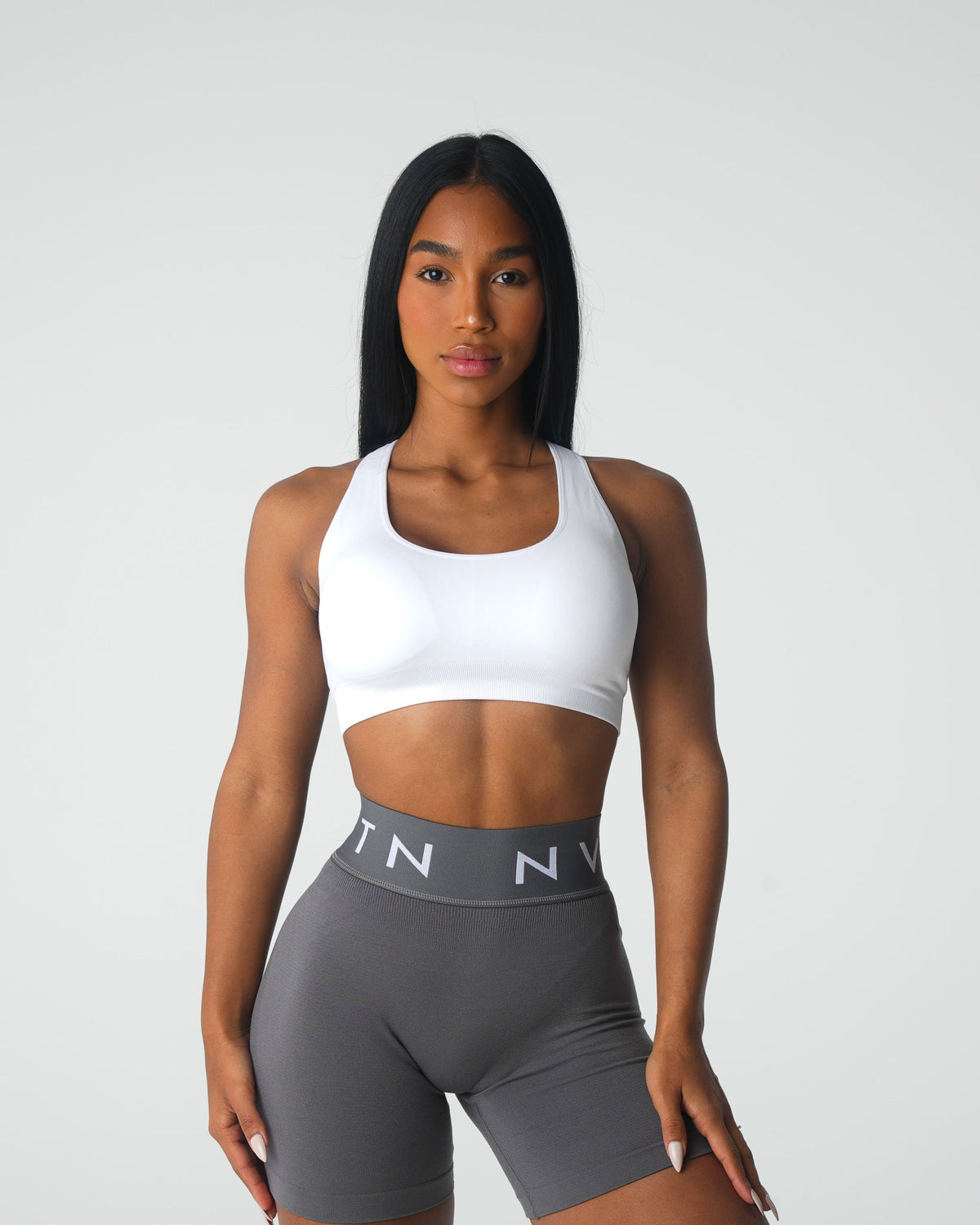 Women White Inspire Seamless Bra | NVGTN