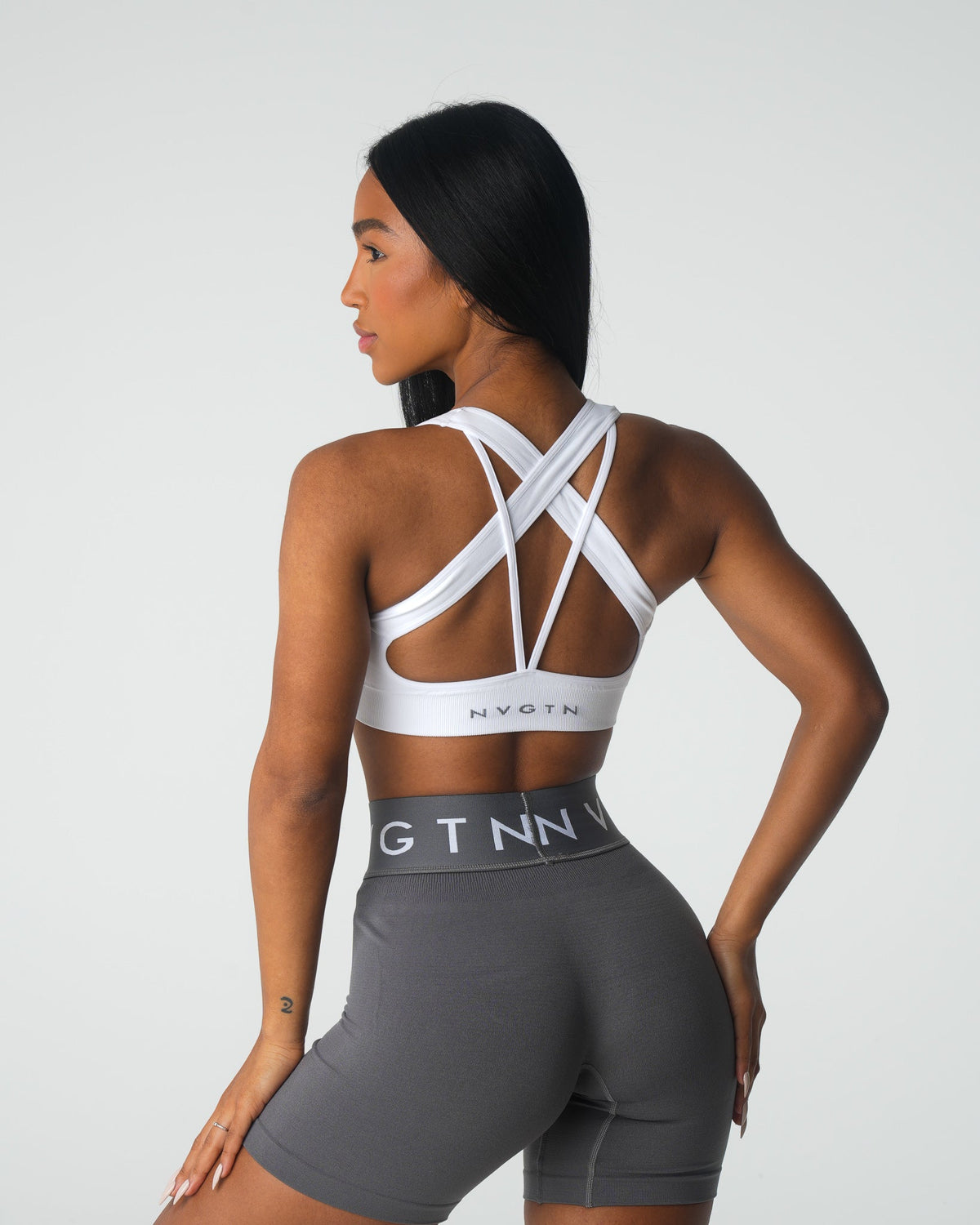 Women White Inspire Seamless Bra | NVGTN