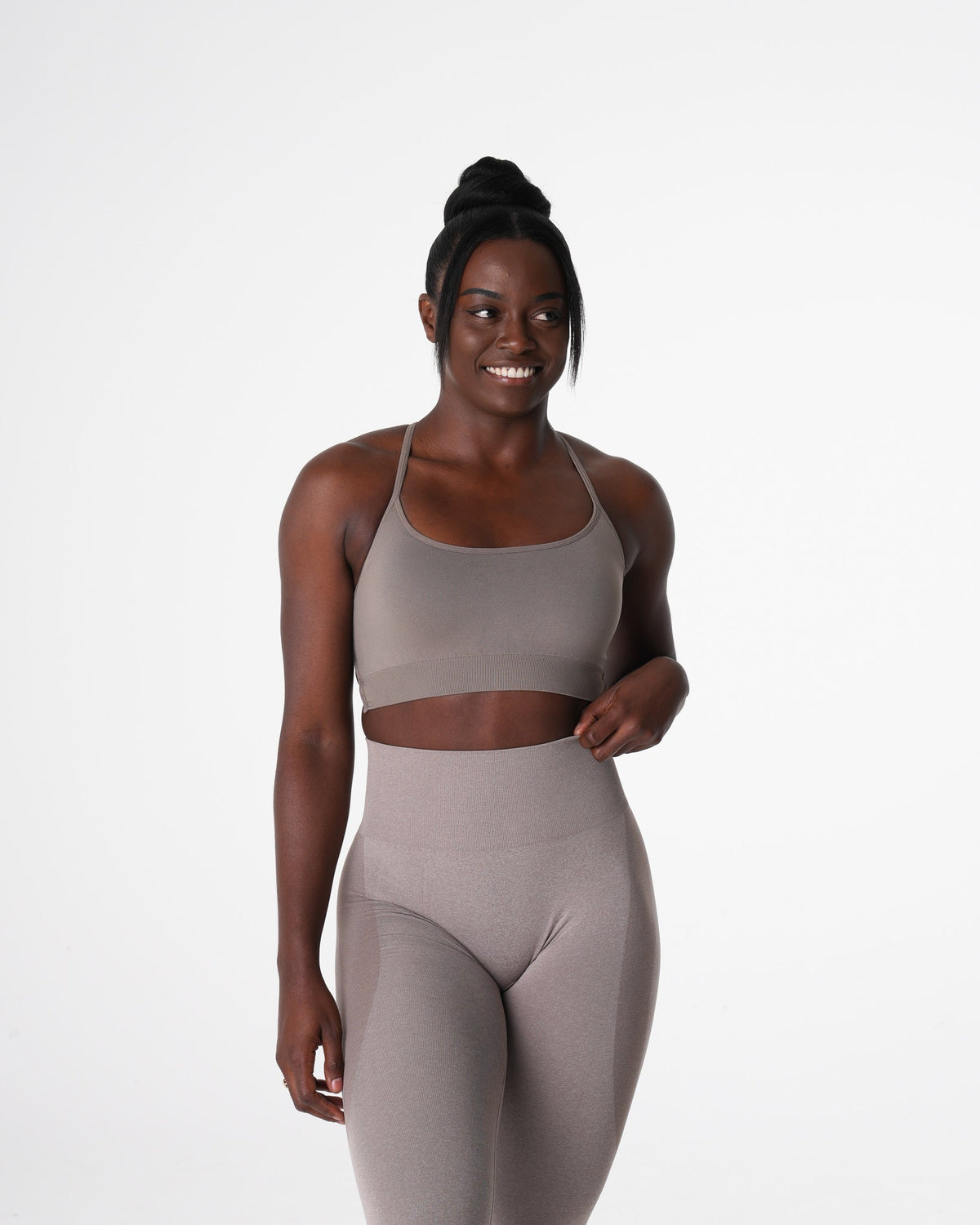 Women Taupe Invincible Seamless Bra | NVGTN