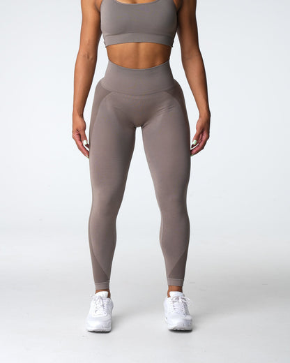 Women Taupe Contour 2.0 Seamless Leggings | NVGTN