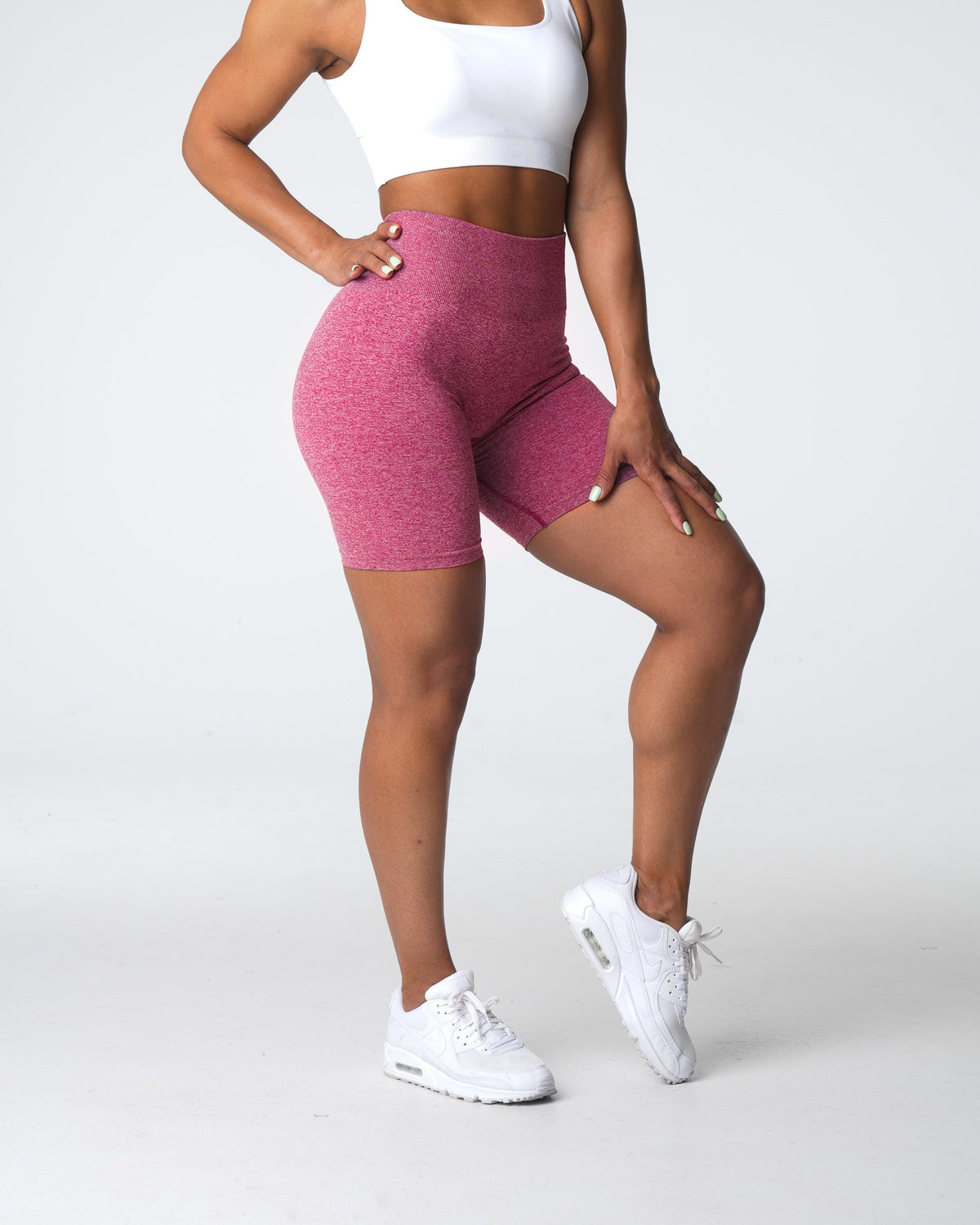Women Crimson Scrunch Seamless Shorts | NVGTN