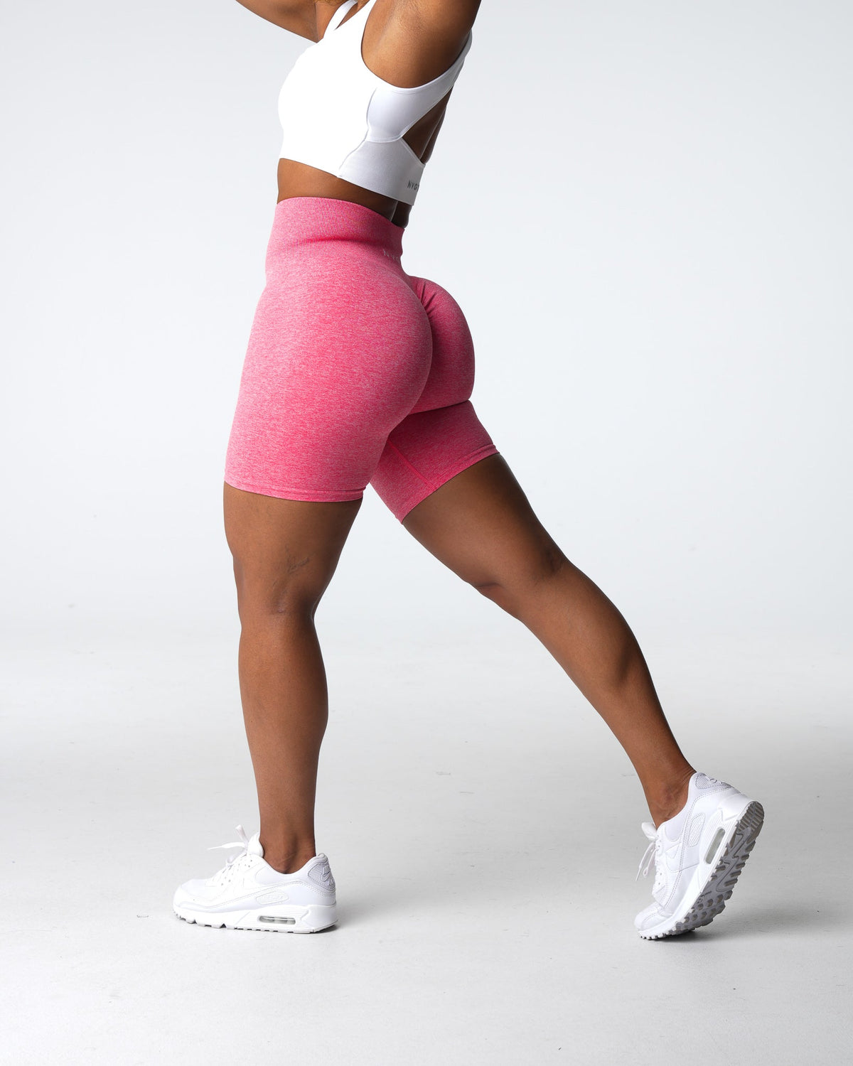 Women Coral Scrunch Seamless Shorts | NVGTN