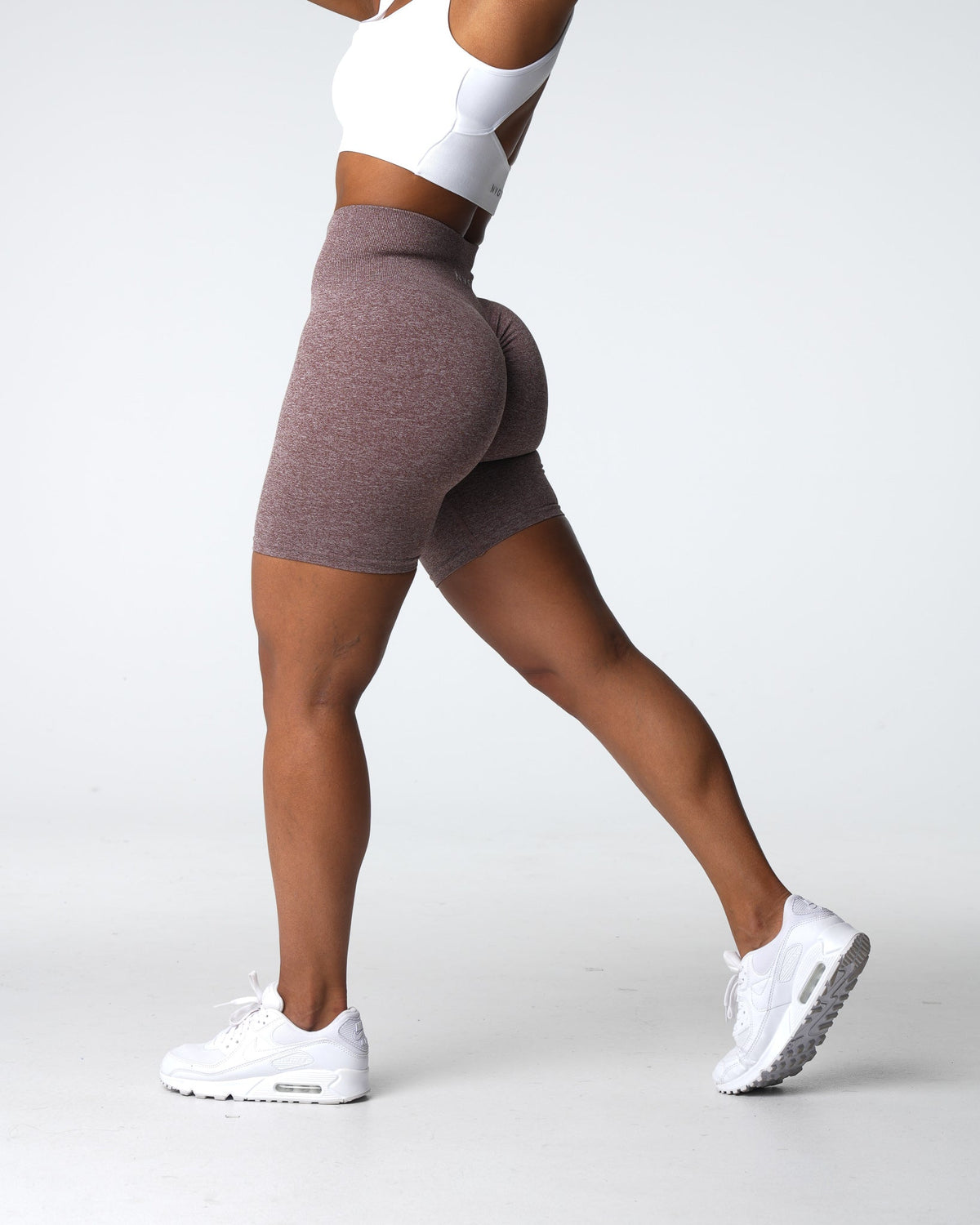 Women Cocoa Scrunch Seamless Shorts | NVGTN