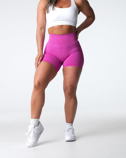 Women Maui Contour Seamless Shorts | NVGTN