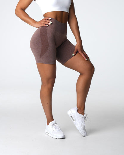 Women Cocoa Contour Seamless Shorts | NVGTN