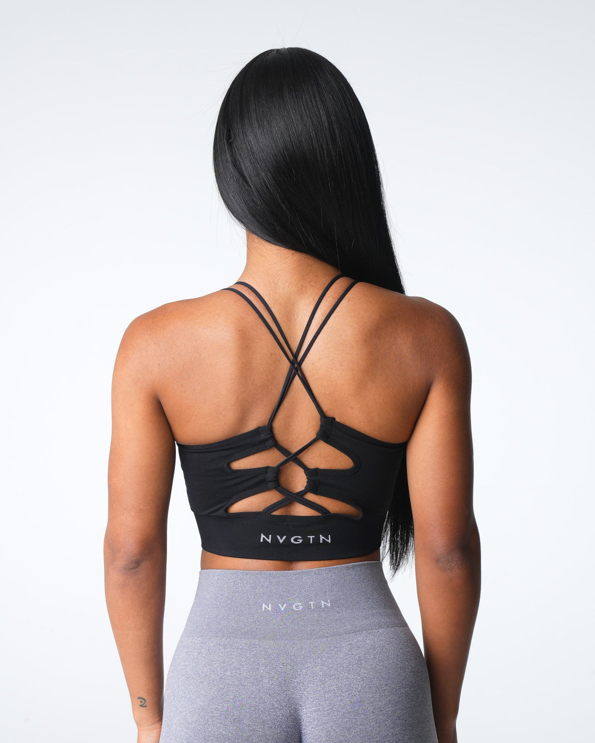 Women Black Thrive Seamless Bra | NVGTN