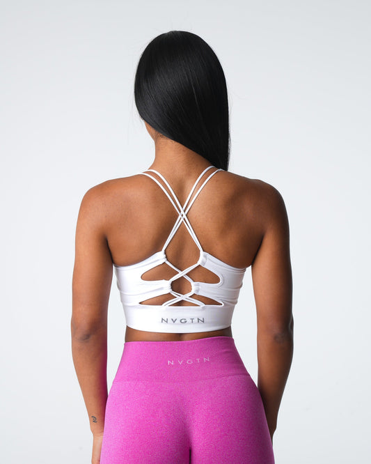 Women White Thrive Seamless Bra | NVGTN