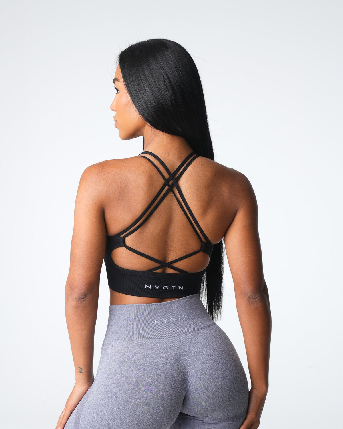 Women Black Virtue Seamless Bra | NVGTN