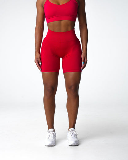 Women Candy Apple Contour 2.0 Seamless Shorts | NVGTN