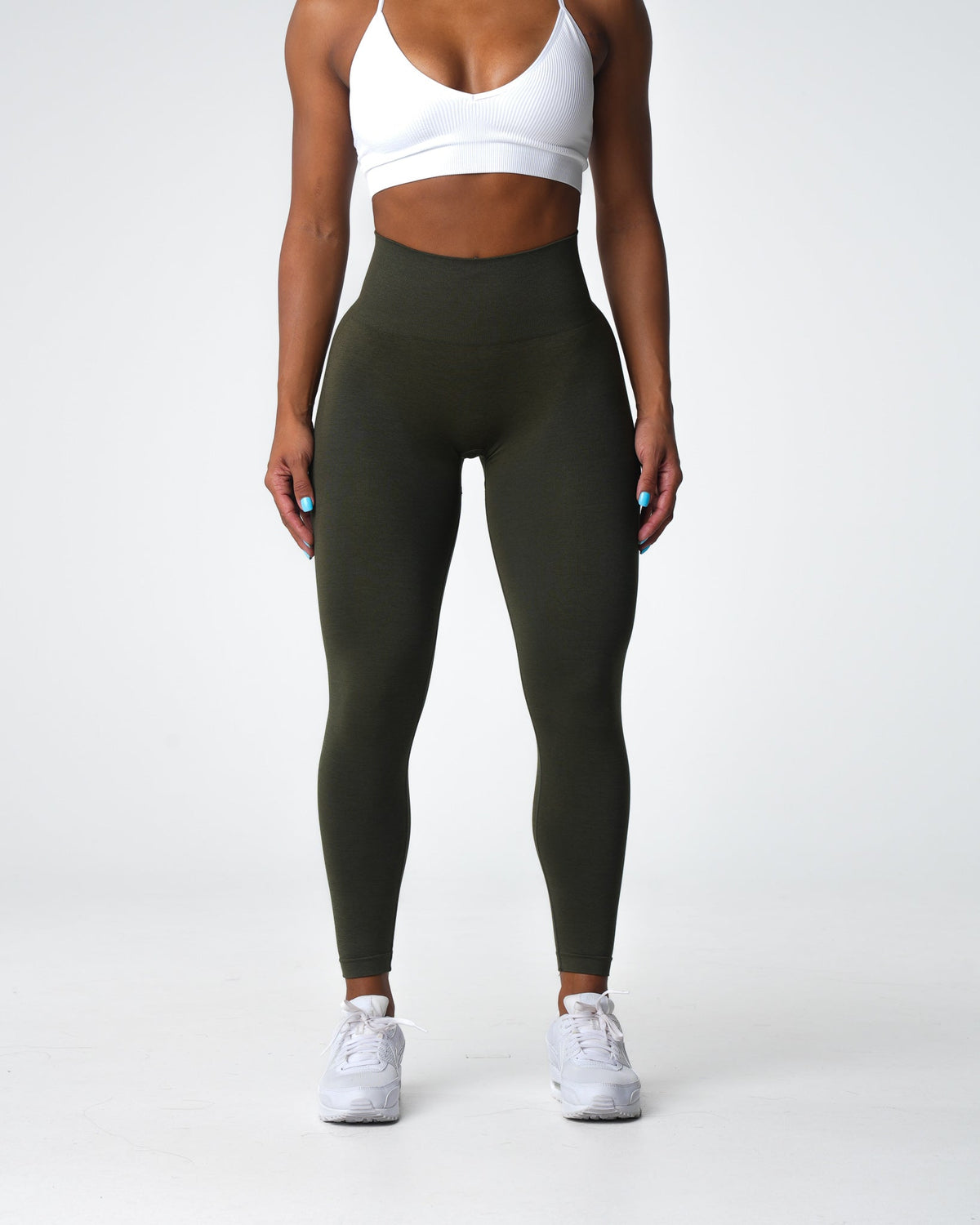 Women Olive Performance Seamless Leggings | NVGTN