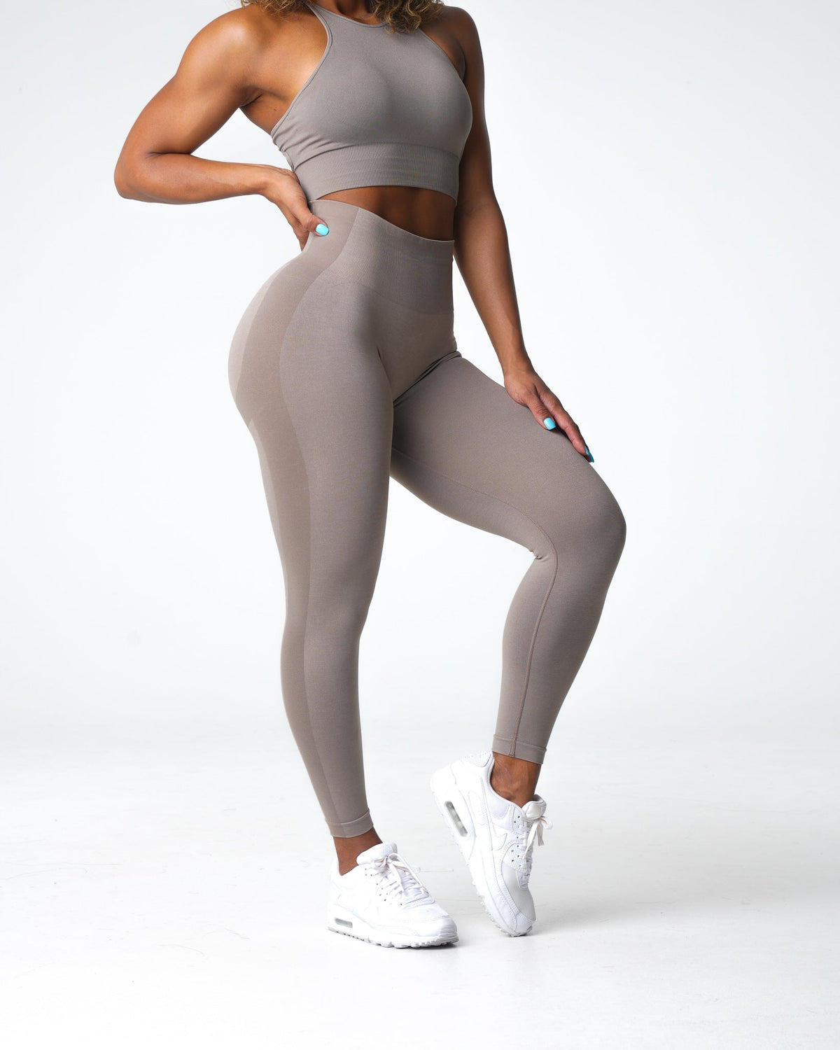 Women Taupe Performance Seamless Leggings | NVGTN