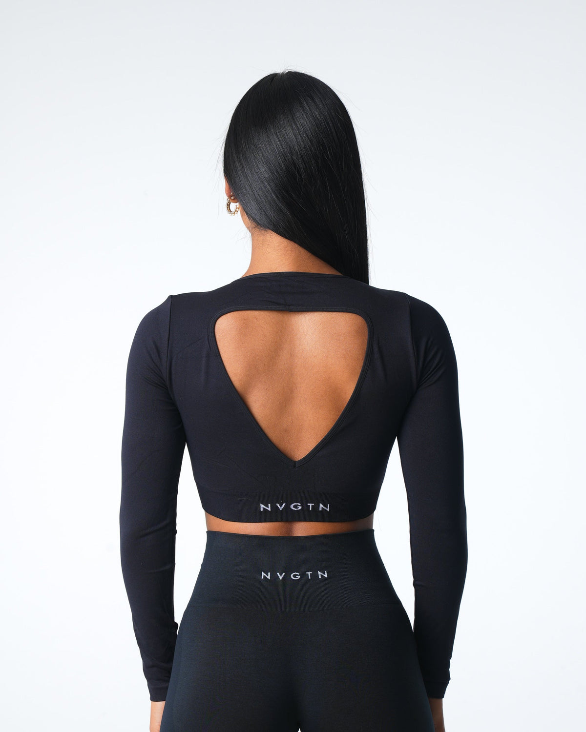 Women Black Journey Long Sleeve Seamless Bra Top | NVGTN