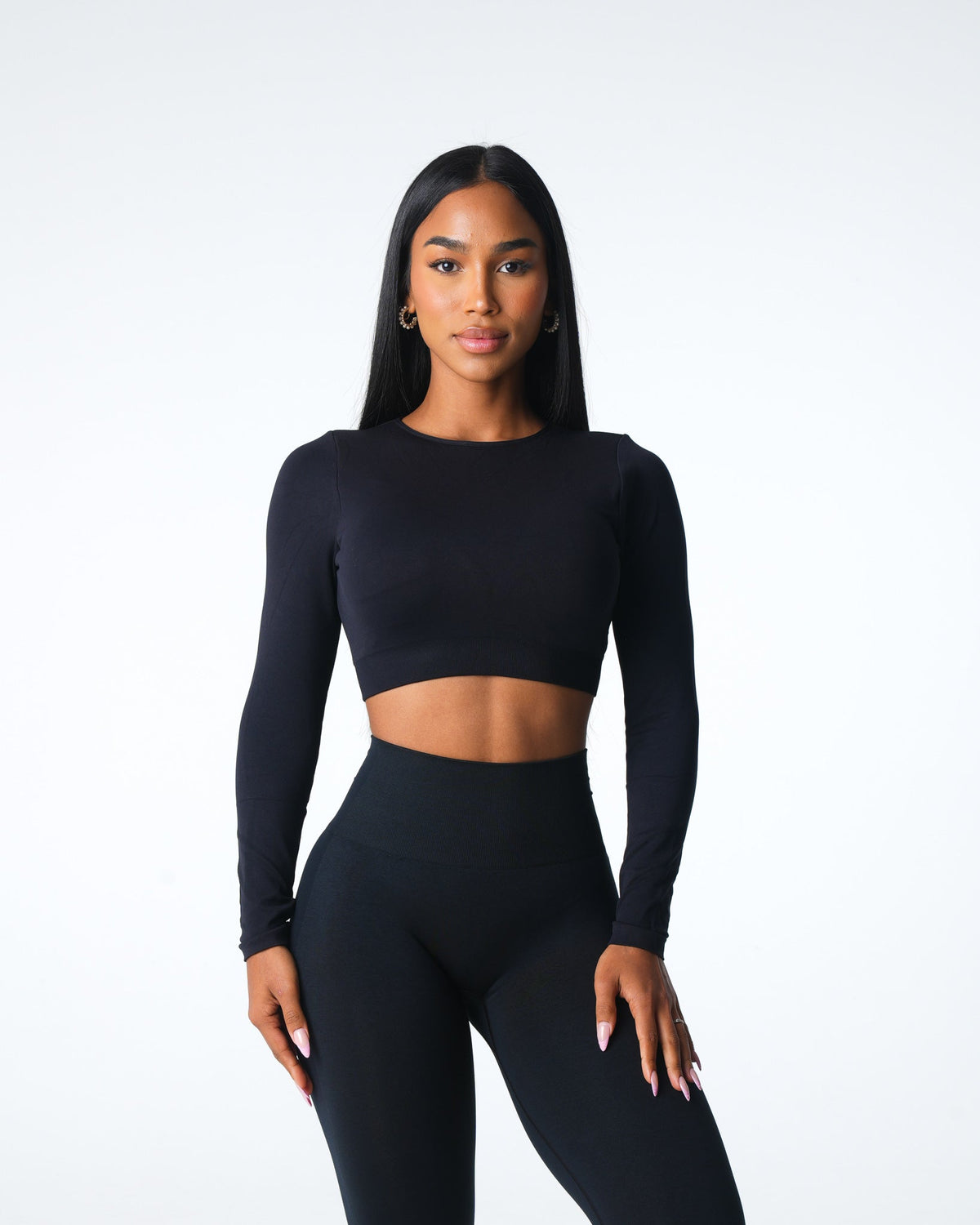 Women Black Journey Long Sleeve Seamless Bra Top | NVGTN