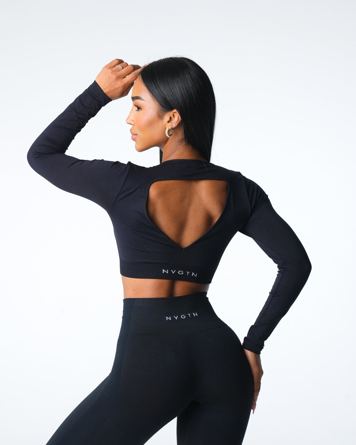 Women Black Journey Long Sleeve Seamless Bra Top | NVGTN