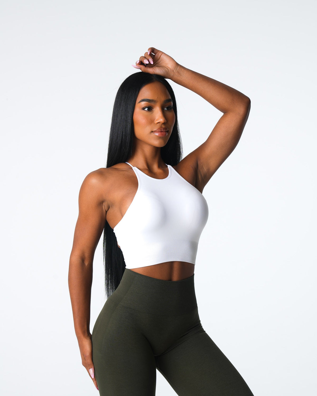 Women White Embrace Seamless Bra | NVGTN