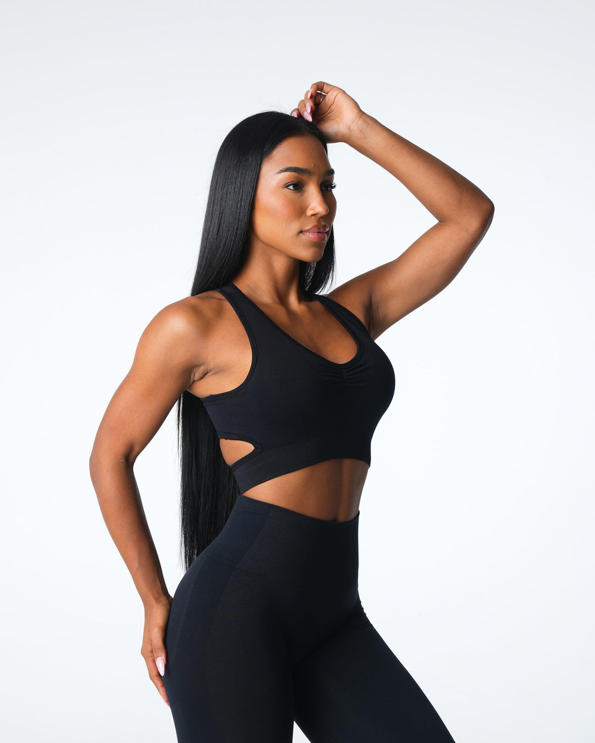 Women Black Rise Seamless Bra | NVGTN