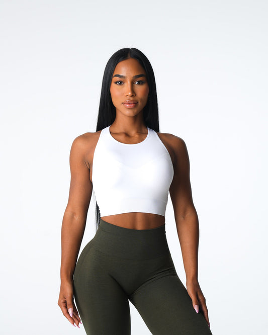 Women White Resilience Seamless Bra | NVGTN