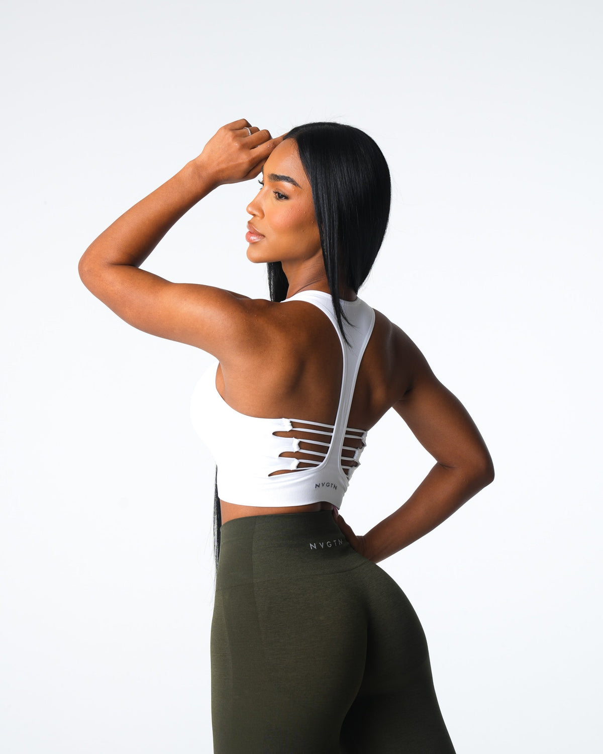 Women White Resilience Seamless Bra | NVGTN