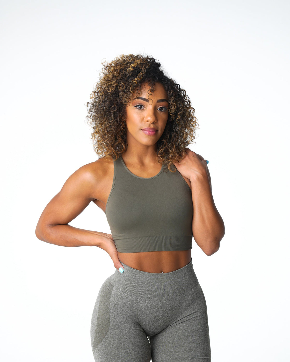 Women Khaki Green Resilience Seamless Bra | NVGTN