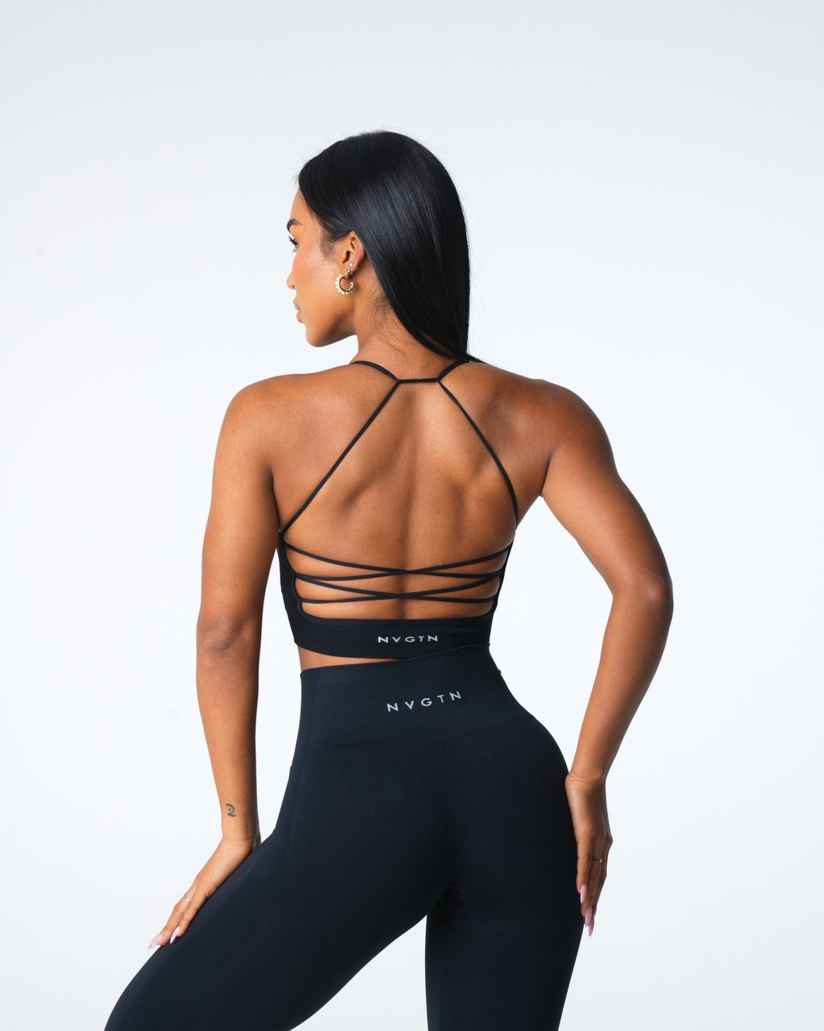 Women Black Cascade Seamless Bra | NVGTN