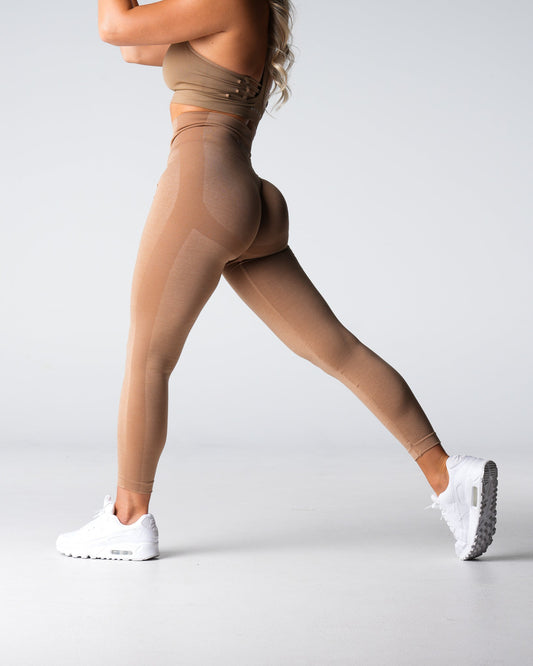 Women Beige Performance Seamless Leggings | NVGTN