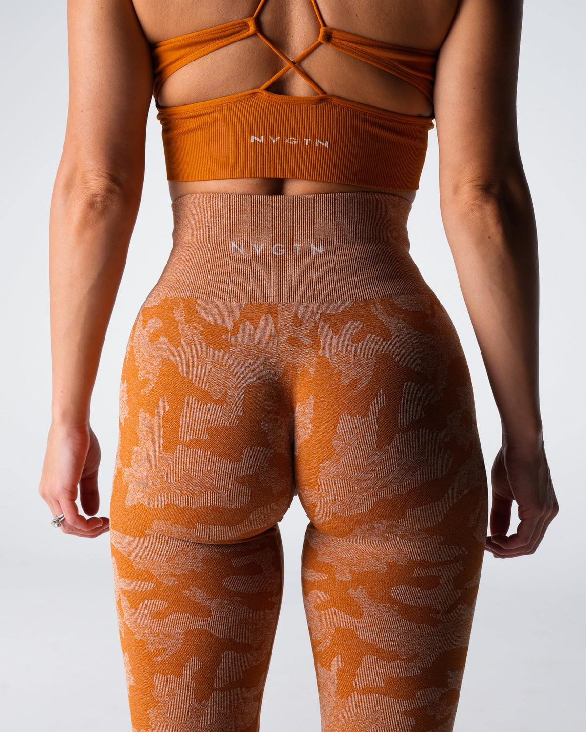 Women Terracotta Camo Seamless Leggings | NVGTN
