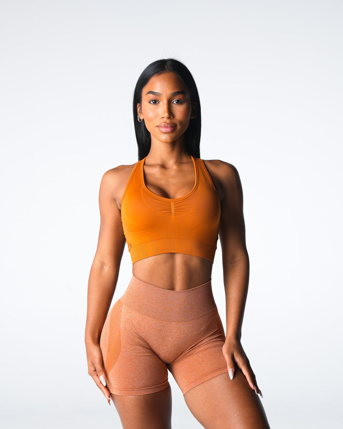 Women Terracotta Rise Seamless Bra | NVGTN