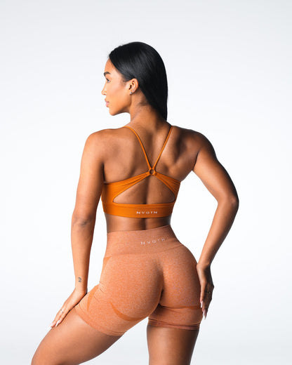 Women Terracotta Glimpse Ribbed Seamless Bra | NVGTN