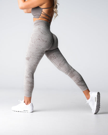 Women Taupe Digital Seamless Leggings | NVGTN
